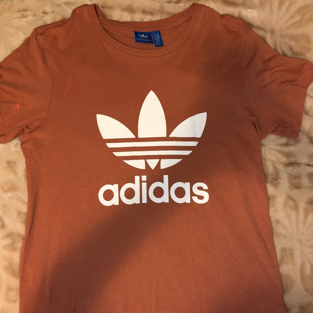 Adidas tshirt